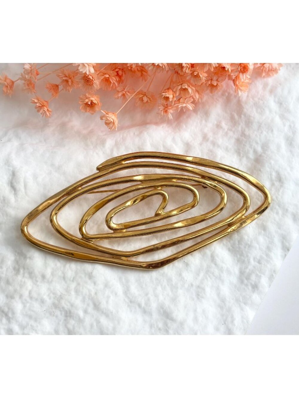 Modernist Abstract Oval Swirl Avon Brand Gold Toned Vintage Brooch | Pin